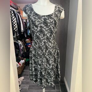 Candies Gray & Black Floral Dress